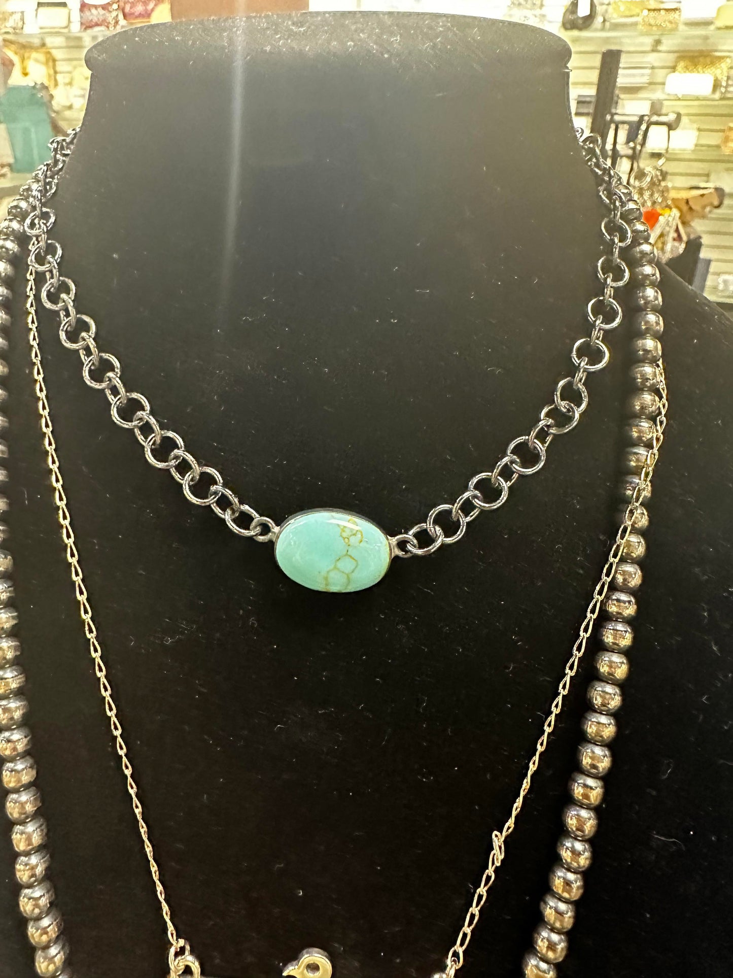 Turquoise Oval Pendent Loop Chain Necklace
