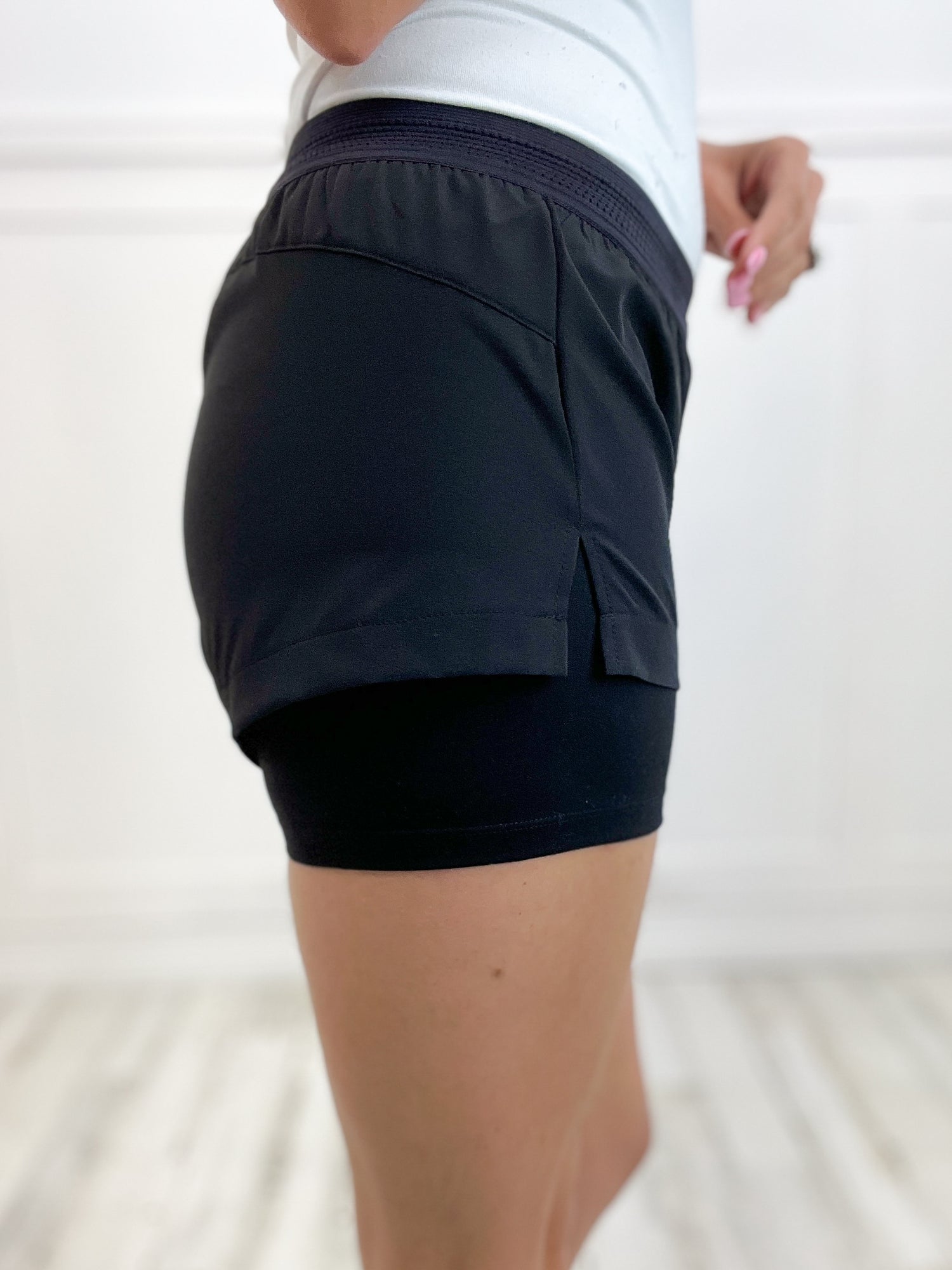 Hybrid Lined Active Shorts