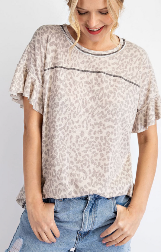 ANIMAL PRINT FLUTTER SLEEVE TOP