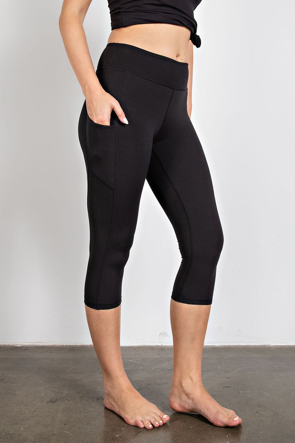 Capri Length Yoga Pants with Pockets