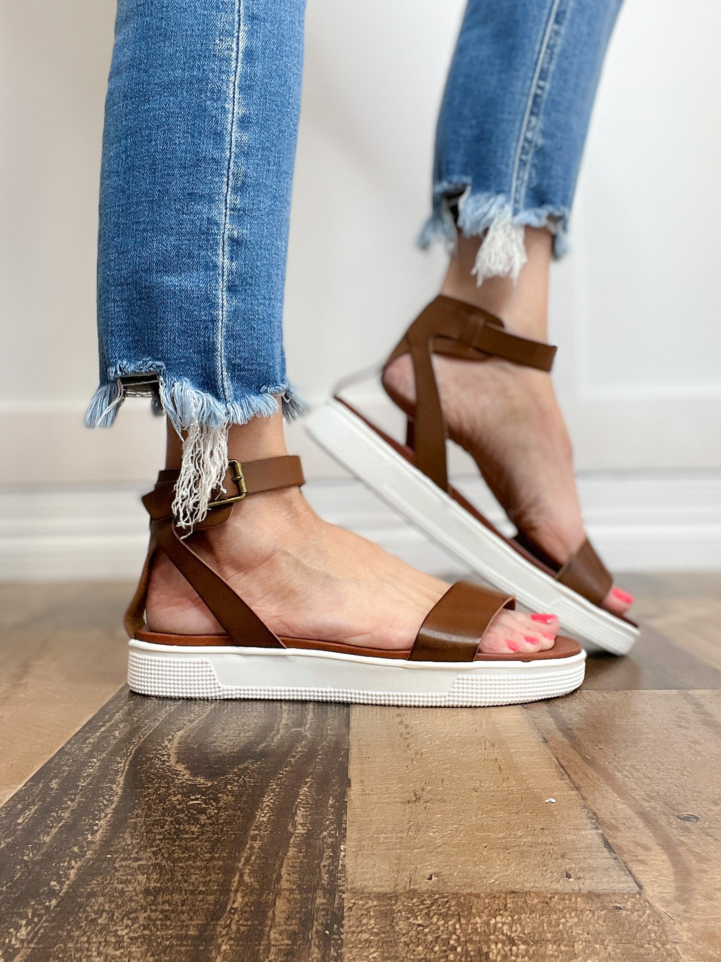 Ellen MIA Sandal