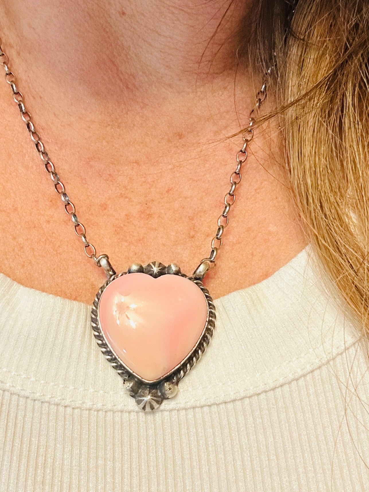 Augustine Large Pink Conch Heart Necklace