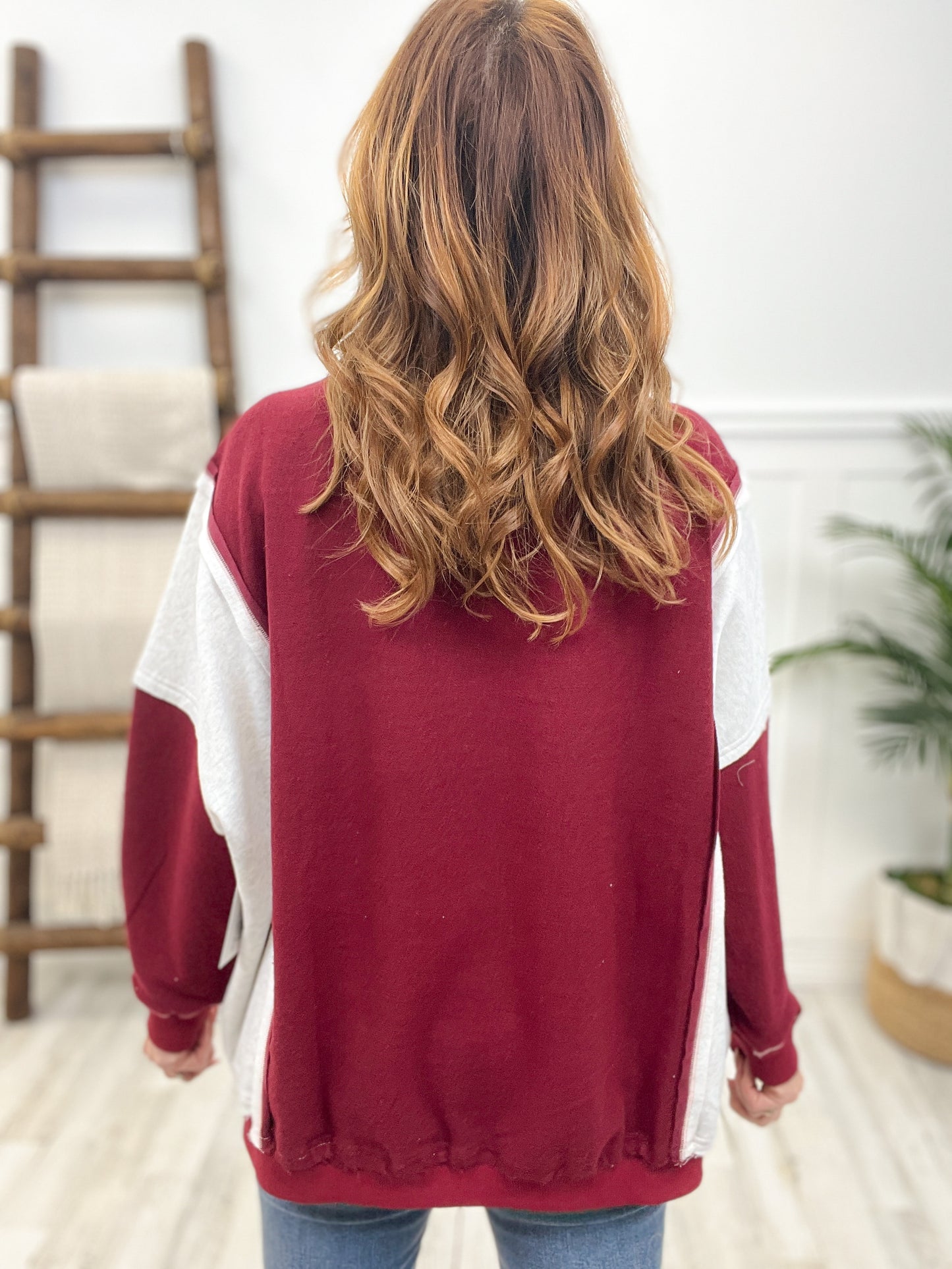 COLOR COMBO SWEATSHIRT