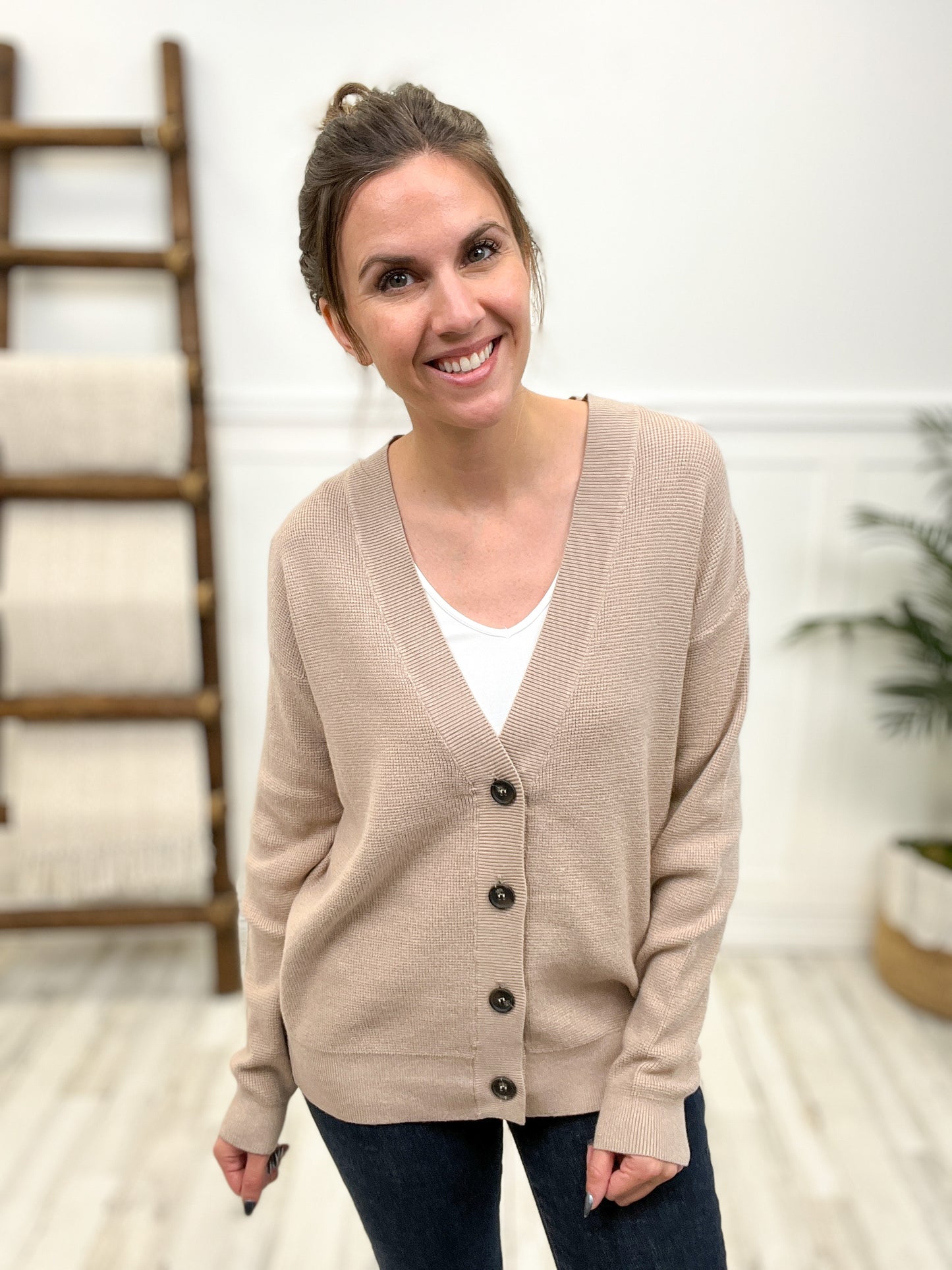 VISCOSE SWEATER CARDIGAN 2