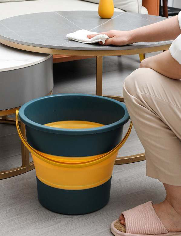 Collapsible Buckets