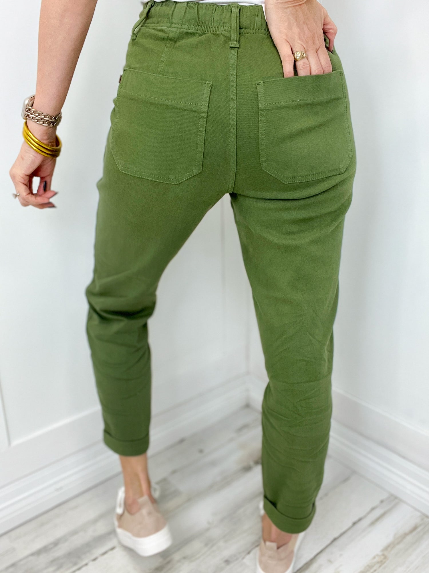 Judy Blue Annabelle Olive Jogger Jeans