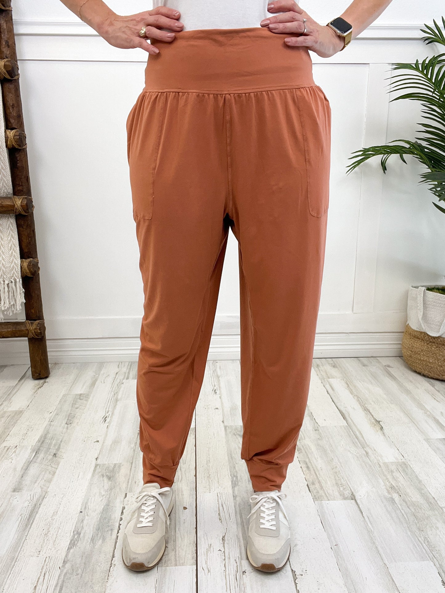 Butter Soft Joggers with Pockets