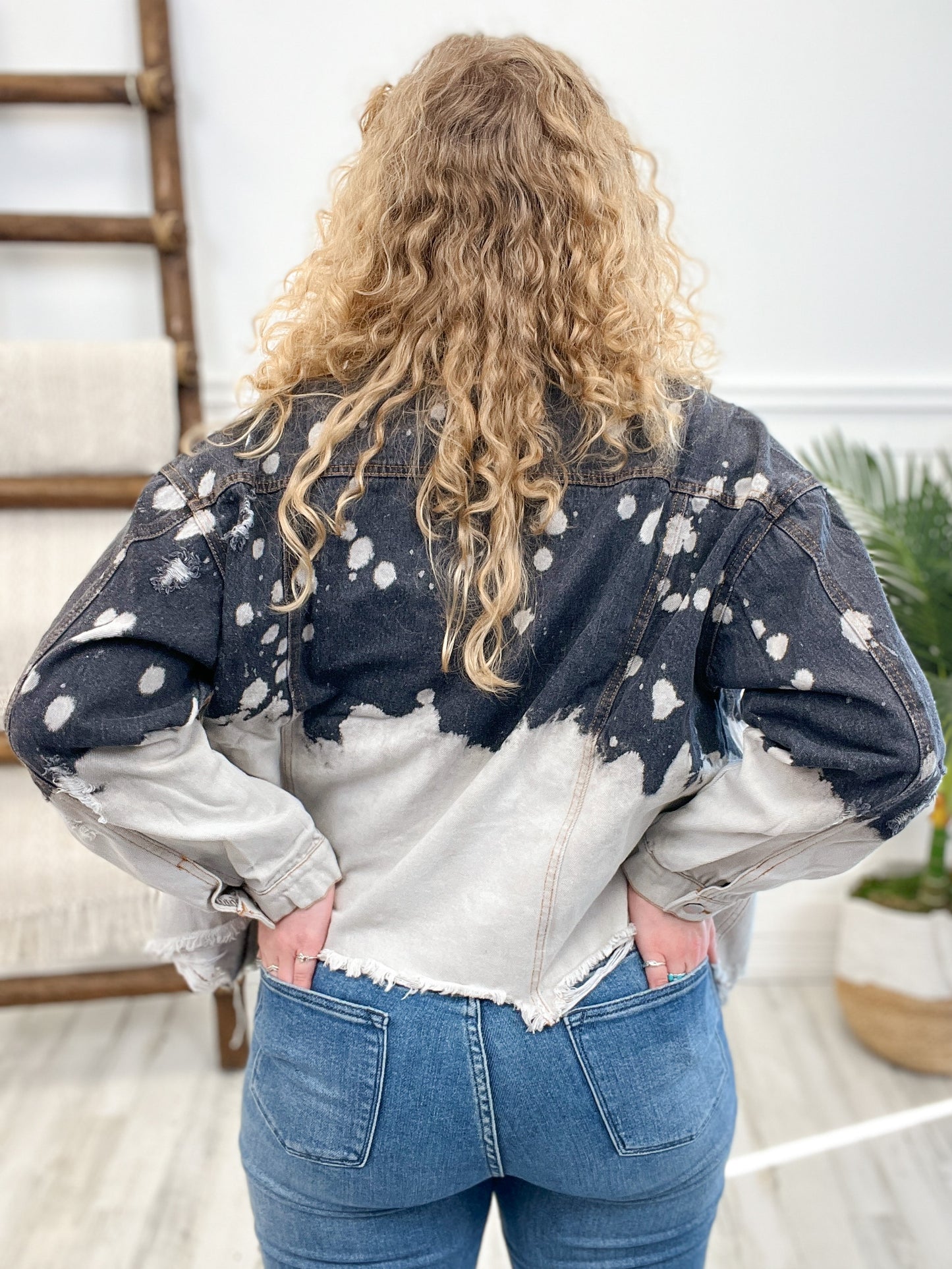 DISTRESSED BLEACHED DENIM JACKET