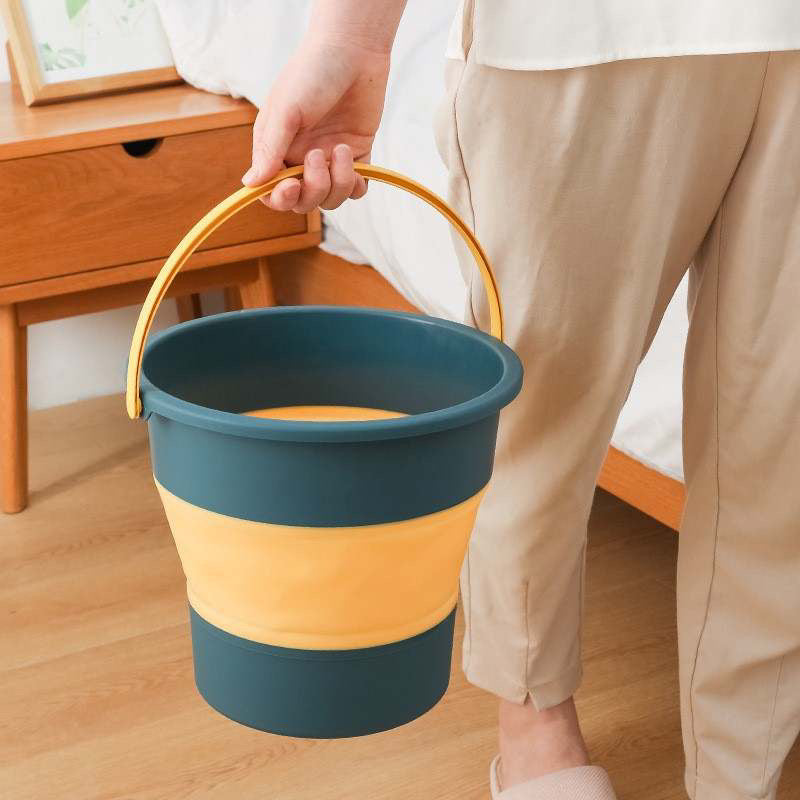 Collapsible Buckets