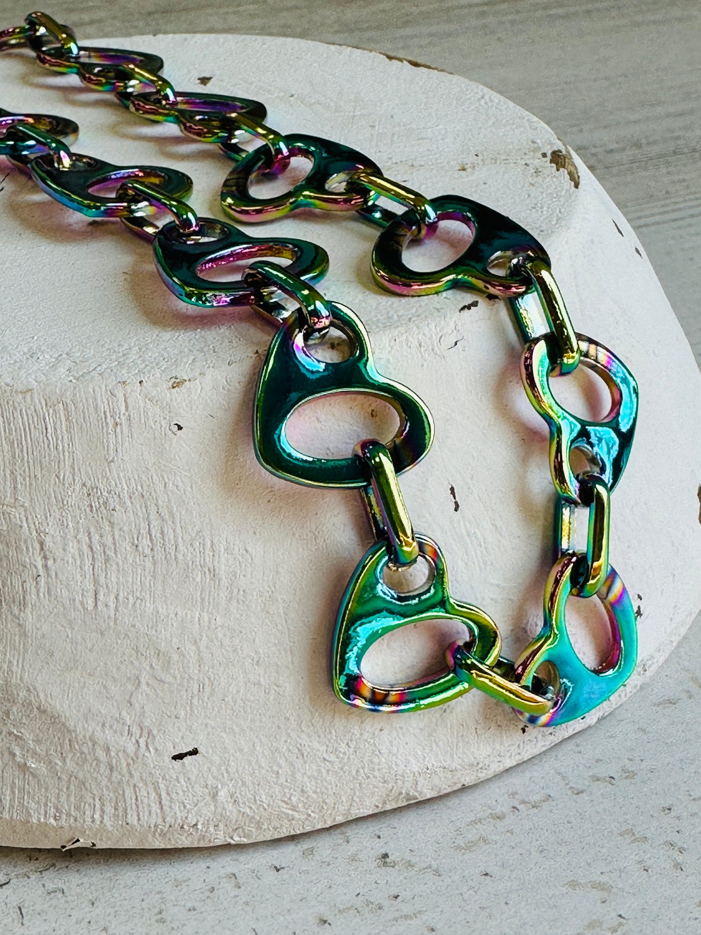 Chain of Hearts Spring Necklace