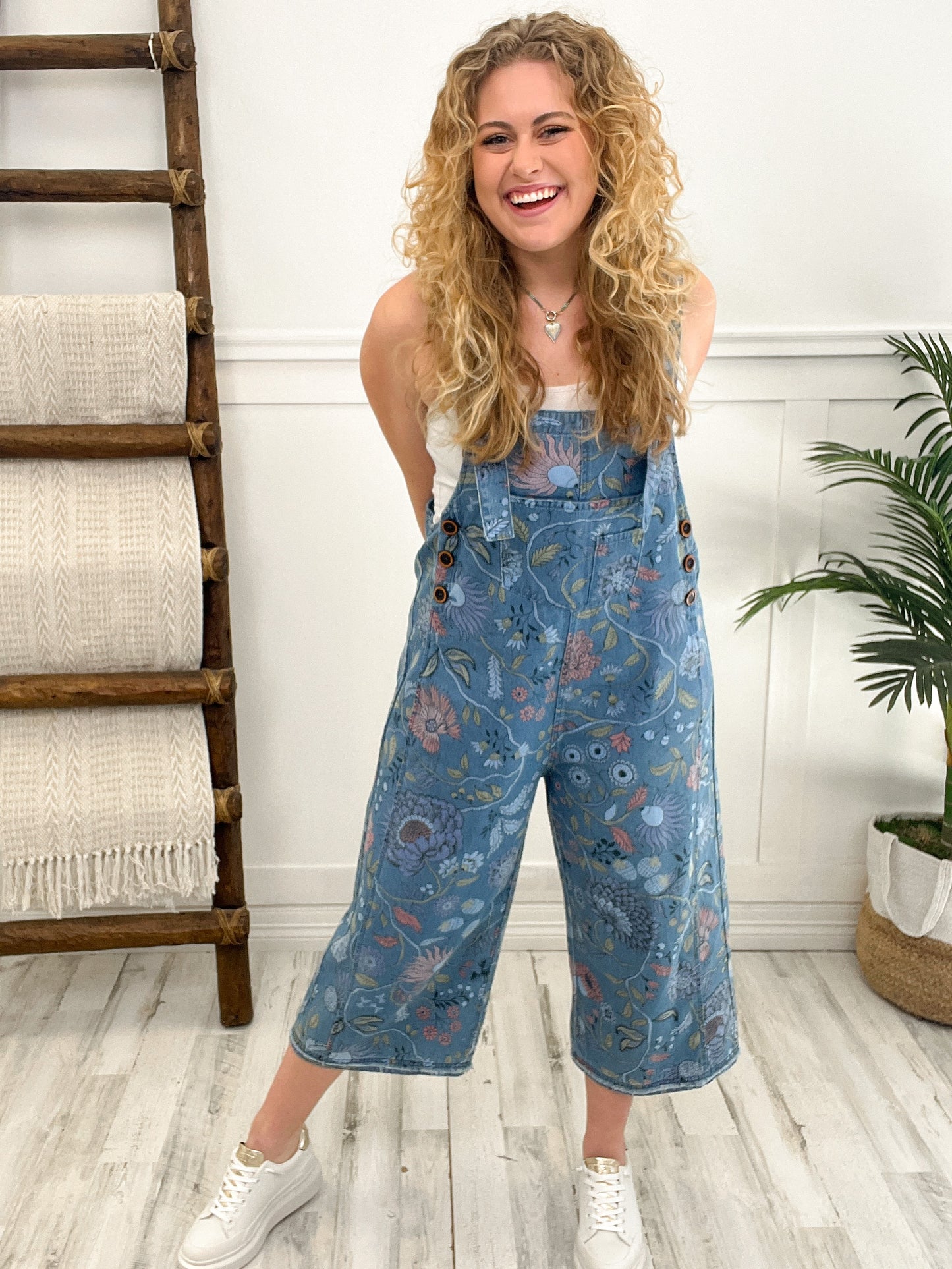 WASHED DENIM LOOSE FIT OVERALLS