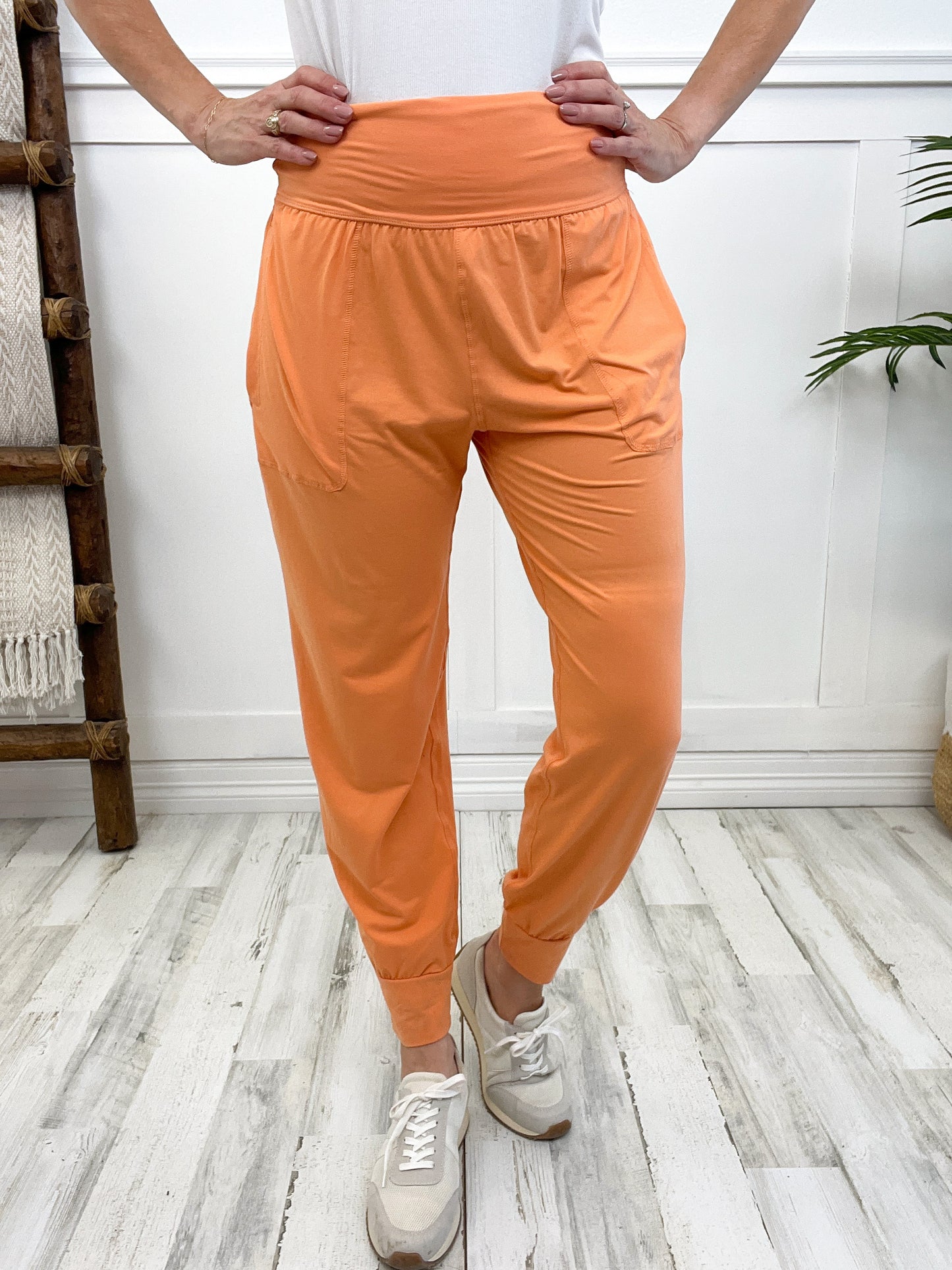 Butter Soft Joggers with Pockets