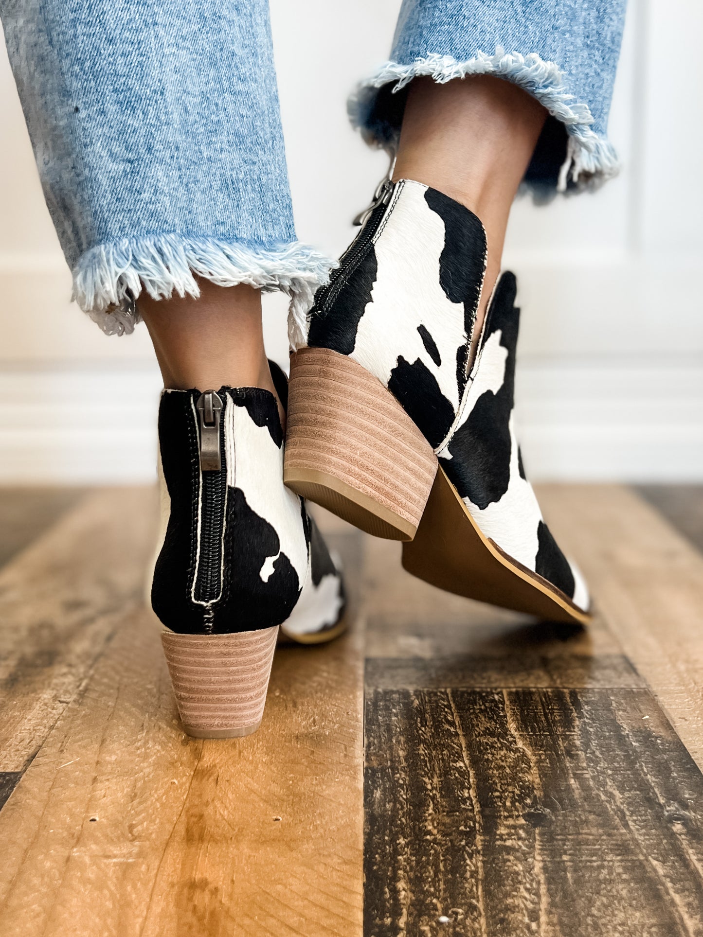 Corkys Bessie Full Leather Ankle Bootie - DAL