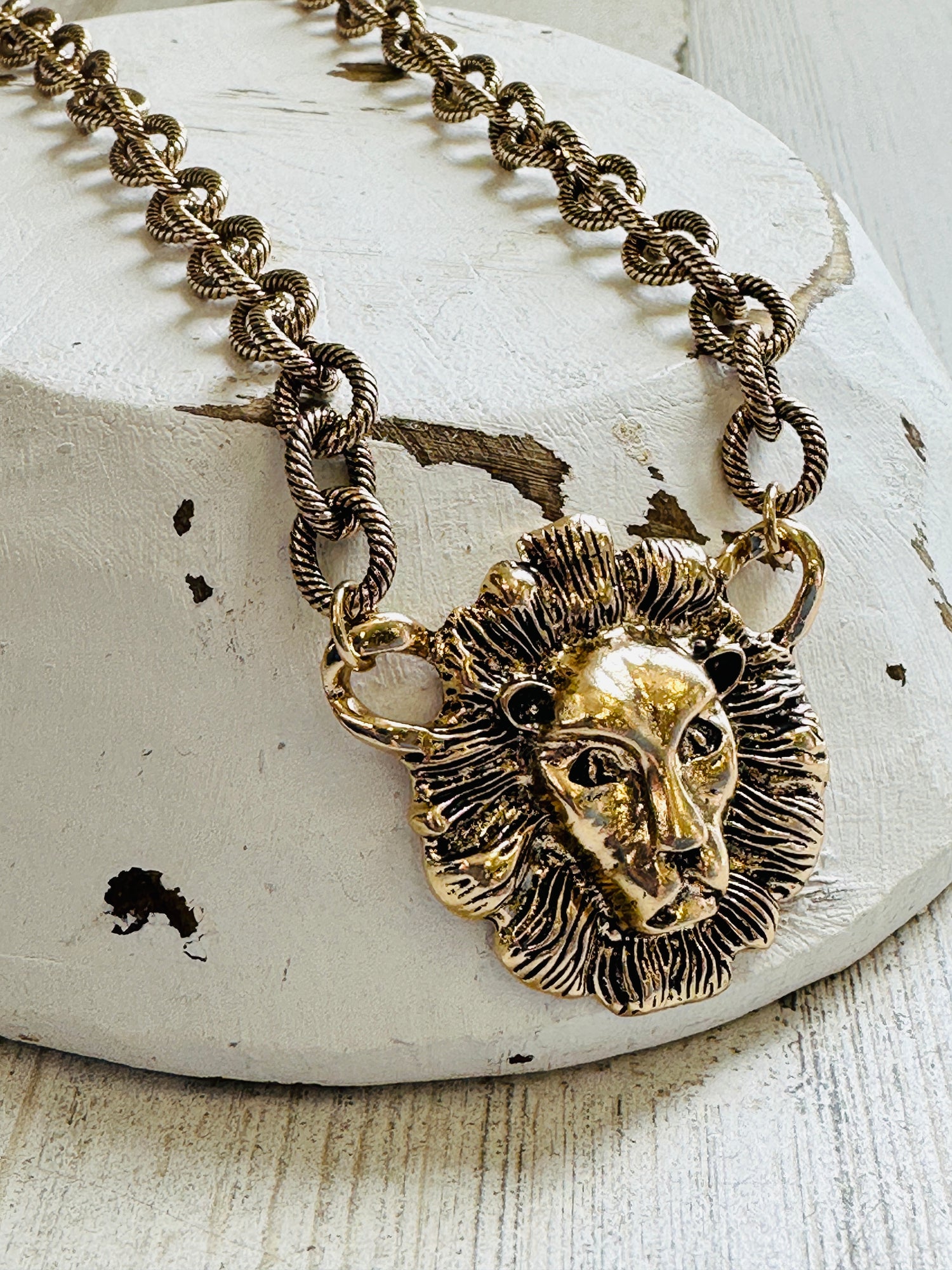 Antique ROAR Lion Necklace