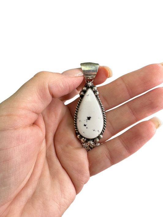 Augustine Largo White Buffalo Pendant